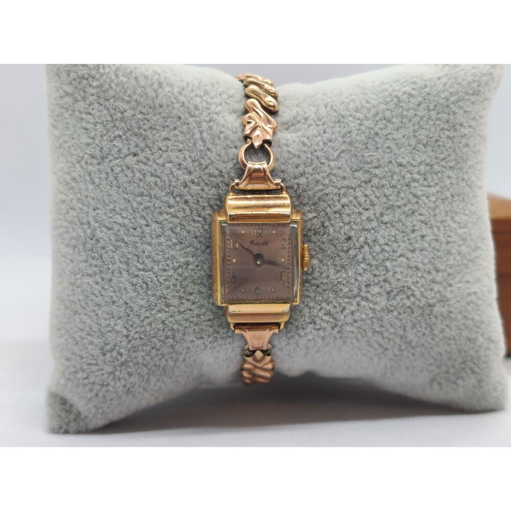 Rare Vintage 1940s-50's Ladies Wristwatch Home SA Brand With La Petite Band